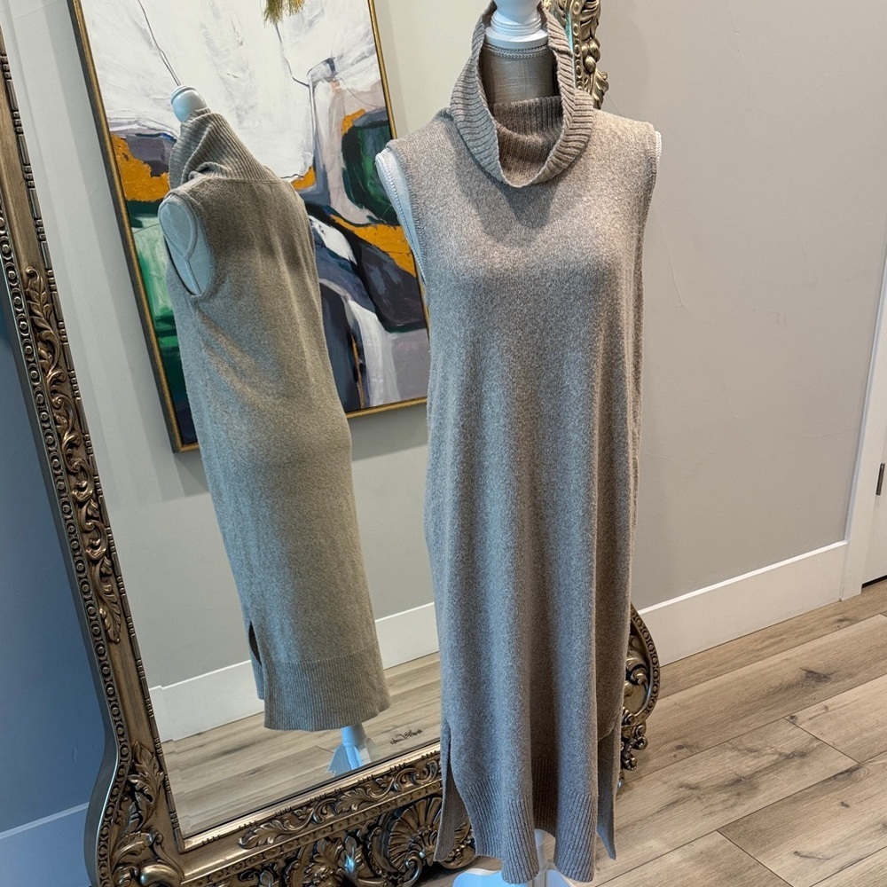 Rachel Zoe Textured Knit Sweater in Cream